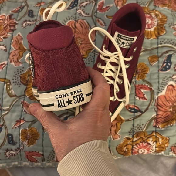 Converse All Star Burgundy Sneakers - Picture 2 of 4
